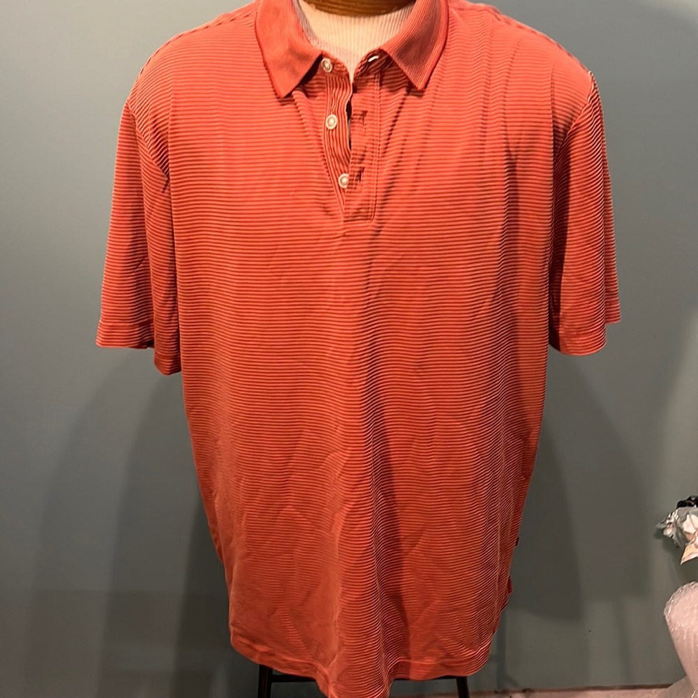 Tommy Bahama Button Up Collar